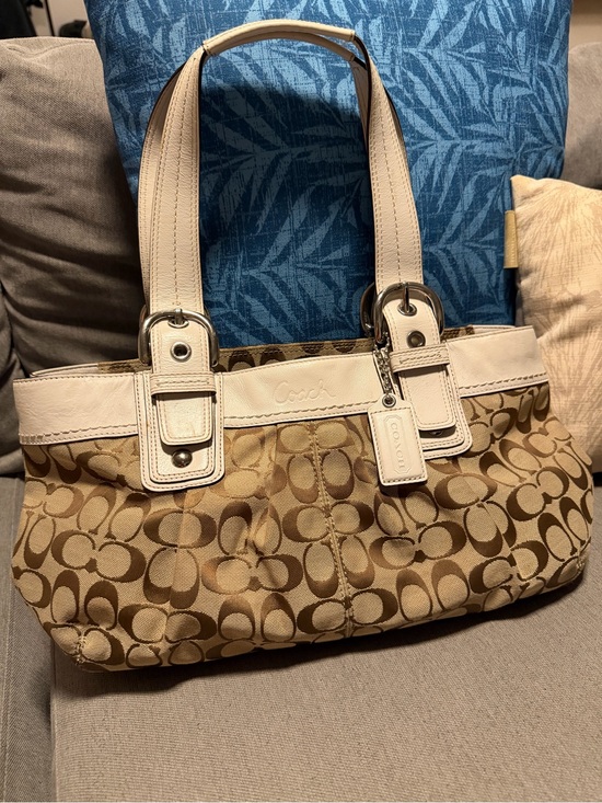 Coach Handbags - Coach Signature Soho Pleated Tote